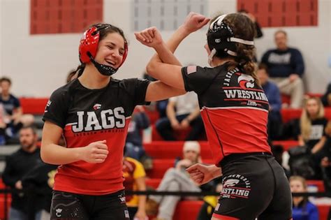 Jackson Memorial girls wrestling makes statement, wins Lady